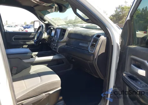 2024 Ram 2500 Big Horn 4X4 6'4 Box from USA, damaged, VIN 3C6UR5DL6RG125089